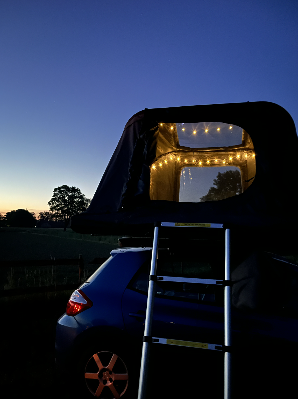 sternenhimmel-dachzelt-kleinwagen